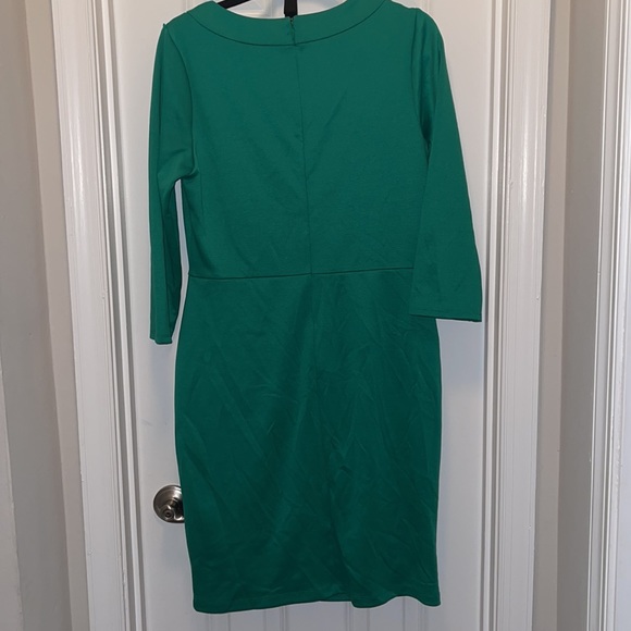 EUC The Limited Green Women's Dress in Size 8 - Picture 2 of 3